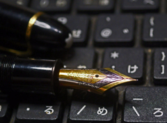 This is a pen　P1087753zz