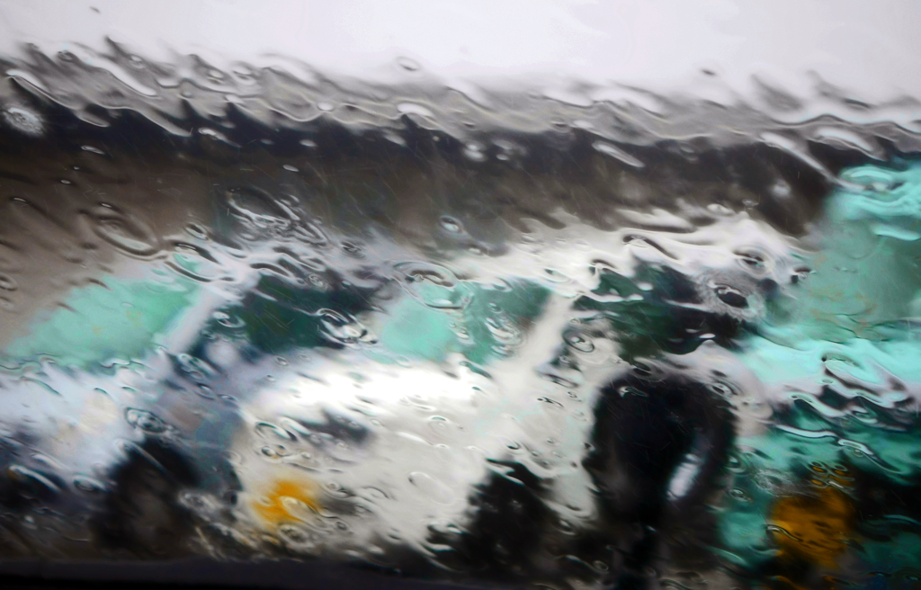 突然の豪雨　P1360072zz