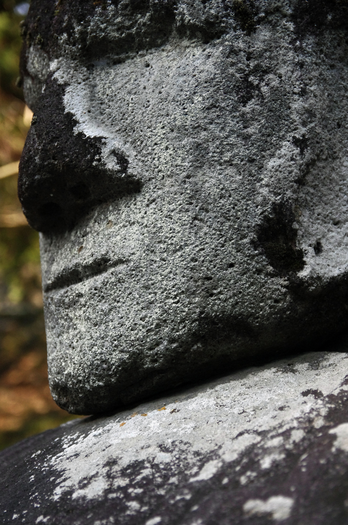 石の阿弥陀様　0830zz