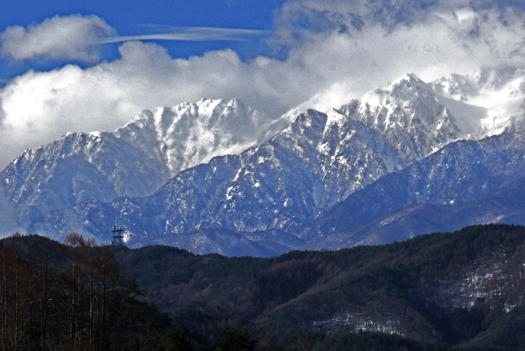 荒れる冬山　IMGP7083zz