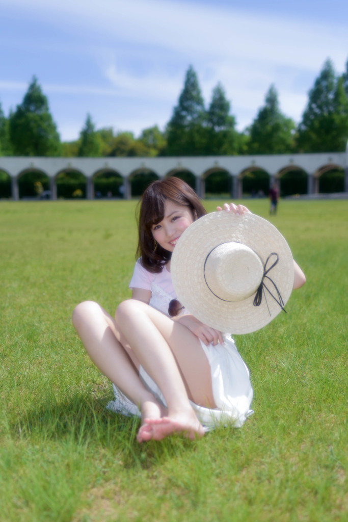 見ないで！