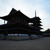 大講堂と五重塔