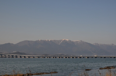 湖畔の風景