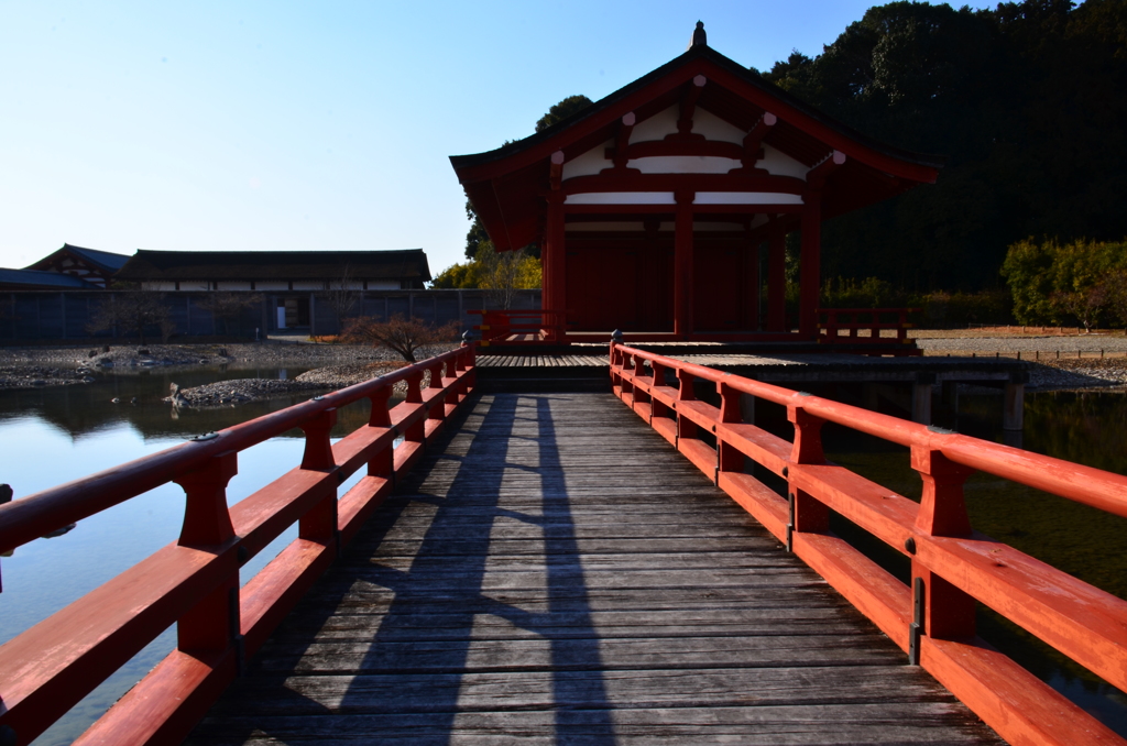 復元された平城宮、東院庭園