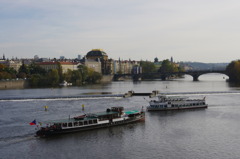プラハ市内を流れるドナウ川１