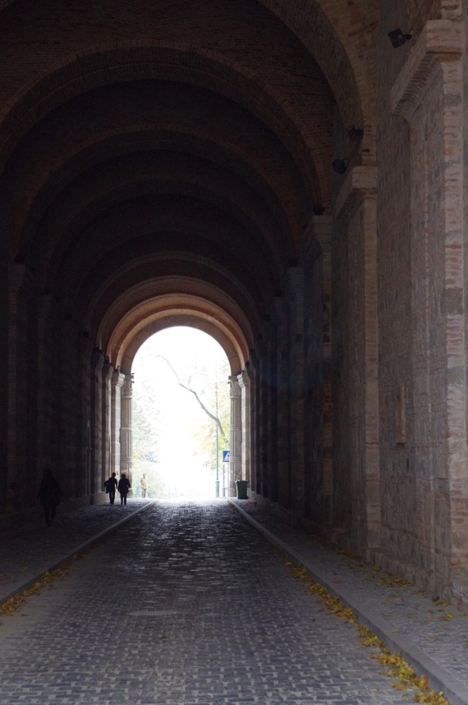 エステルゴム大聖堂のトンネル