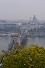 王宮から見た鎖橋