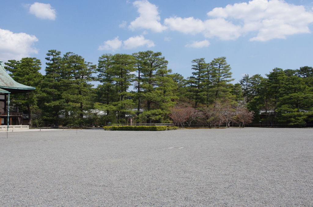 京都御所で