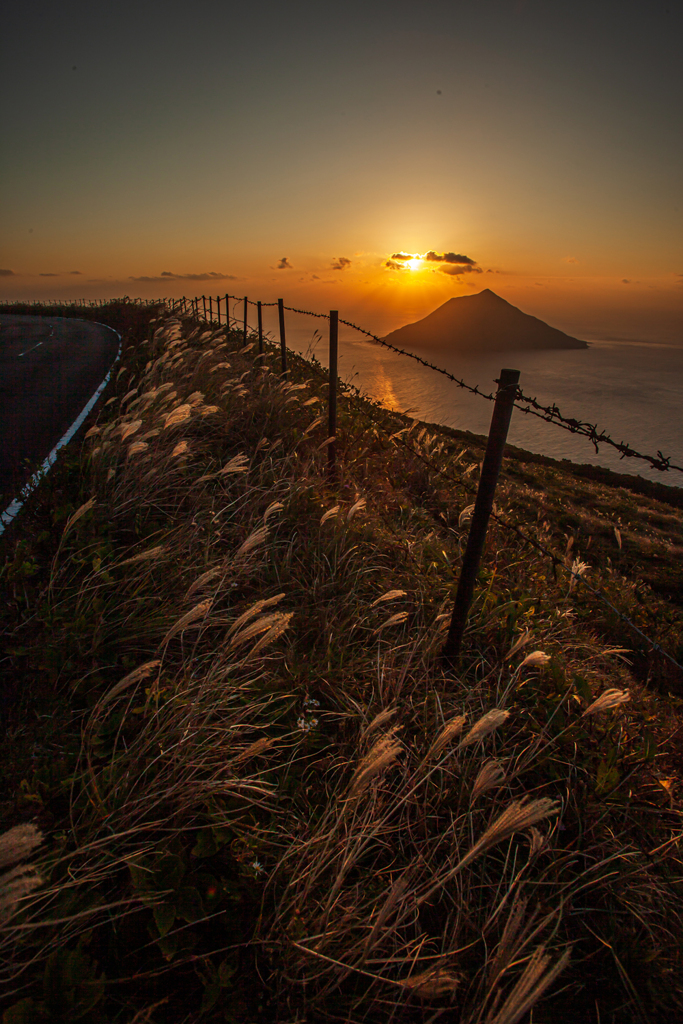 島と離島