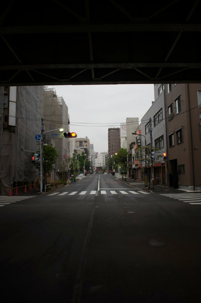 先