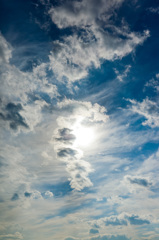 雲間の