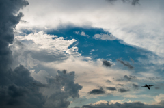 夏雲に挑む