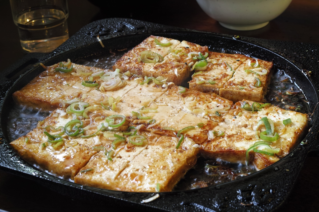 国八食堂の豆腐ステーキ