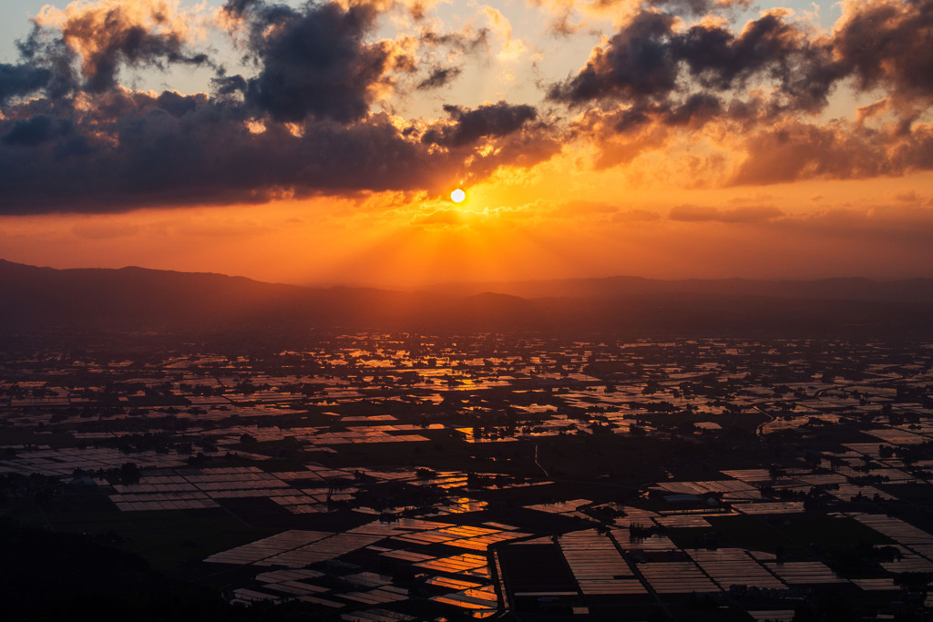 散居村夕景