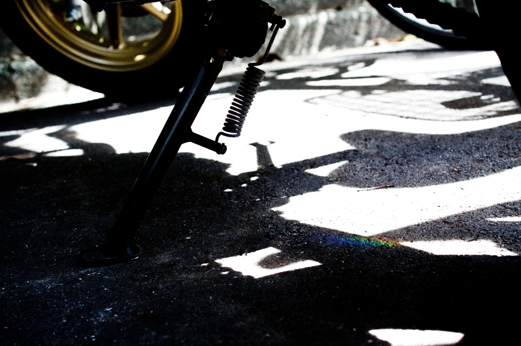Shadow rainbows
