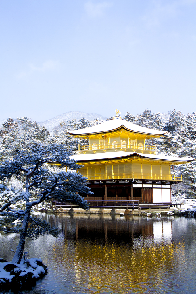 鹿苑寺金閣 -雪景-