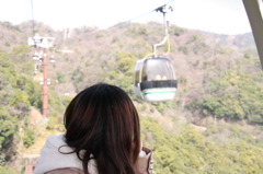 なにみてんのん？