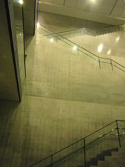 兵庫県立美術館