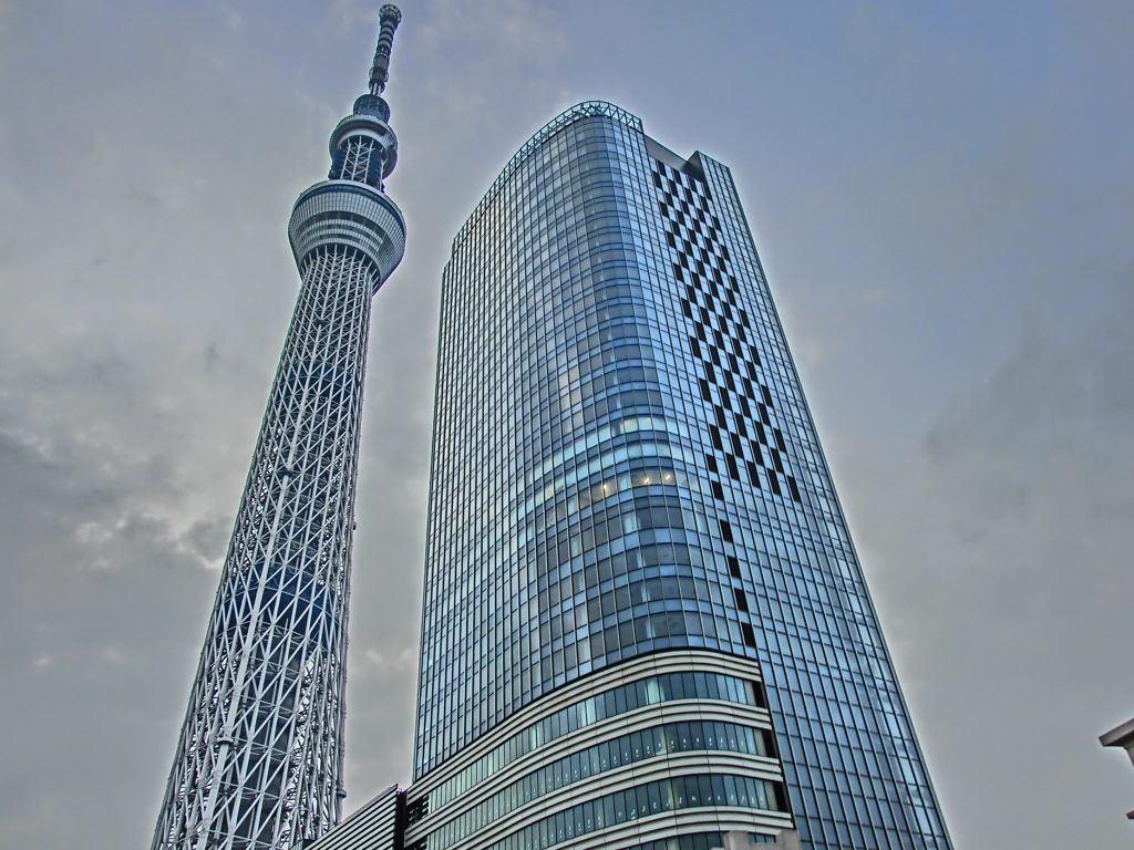 近未来都市　～日本の希望の塔～