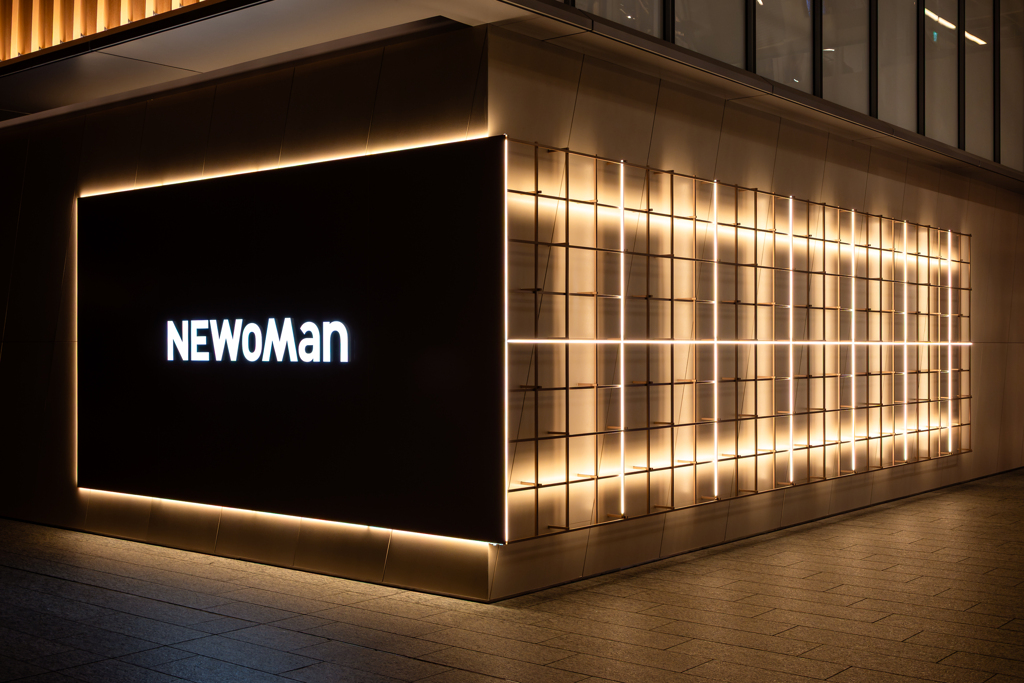 NEWoMan TANAKAWA