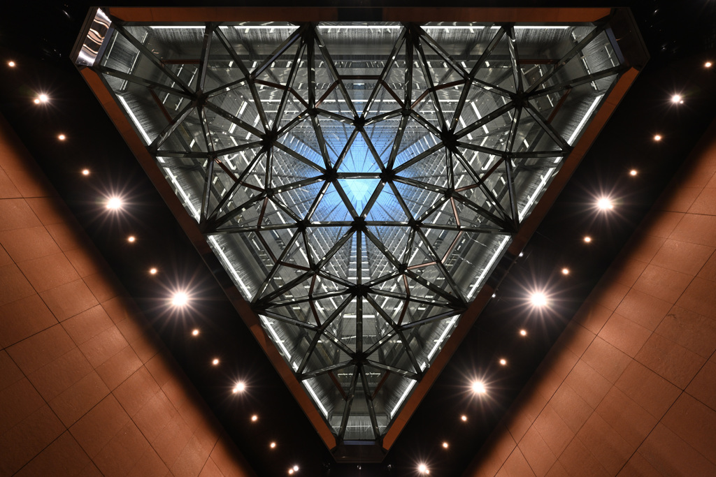 ビルの吹き抜け