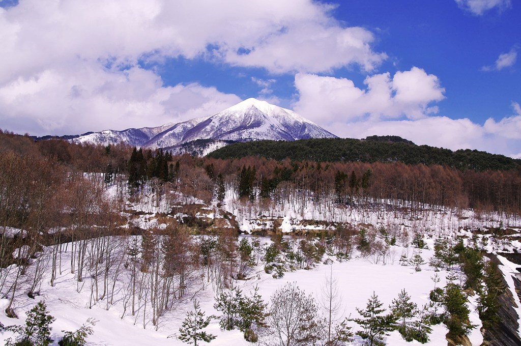 春.雪どけ