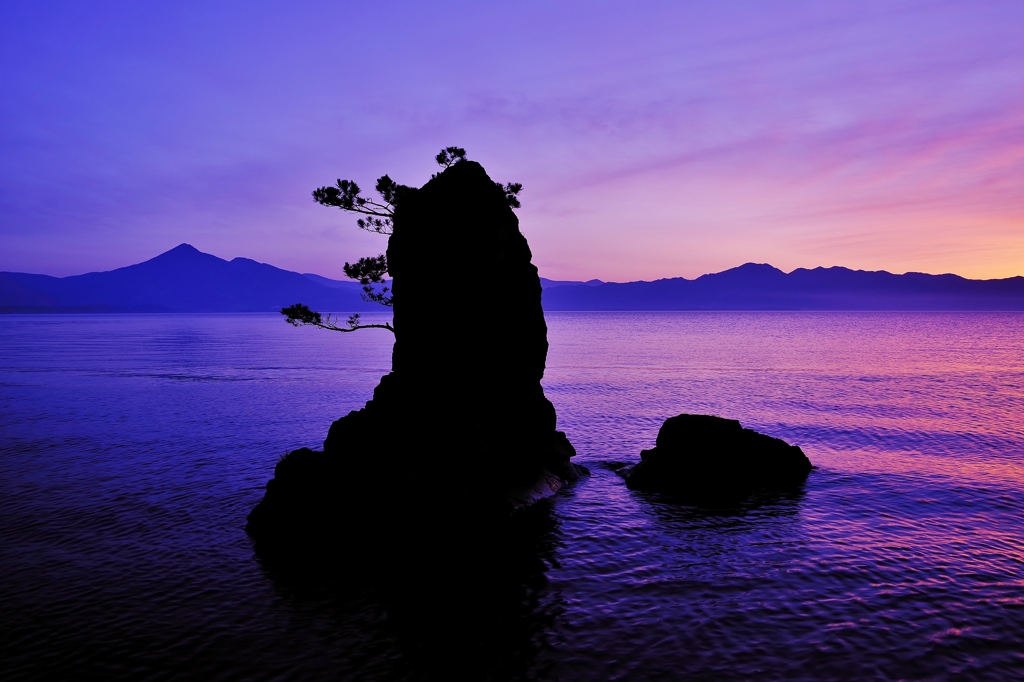 夜明けの磐梯山