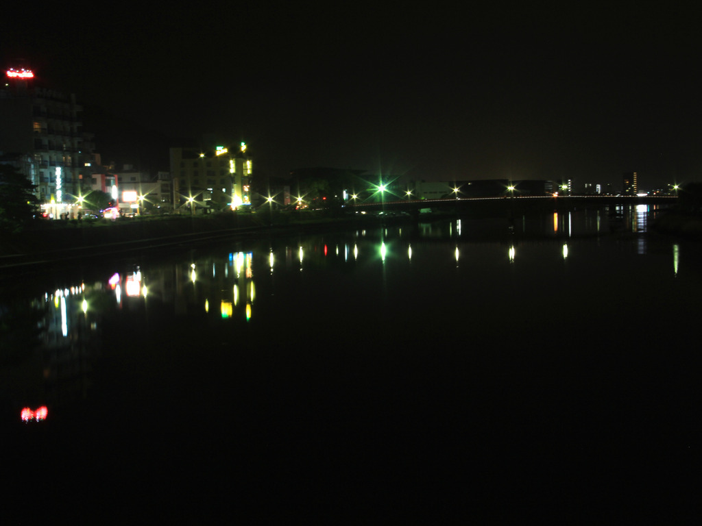 鏡川夜景