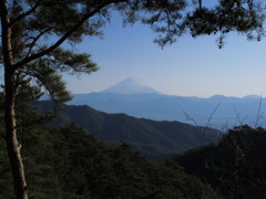 うっすら富士山