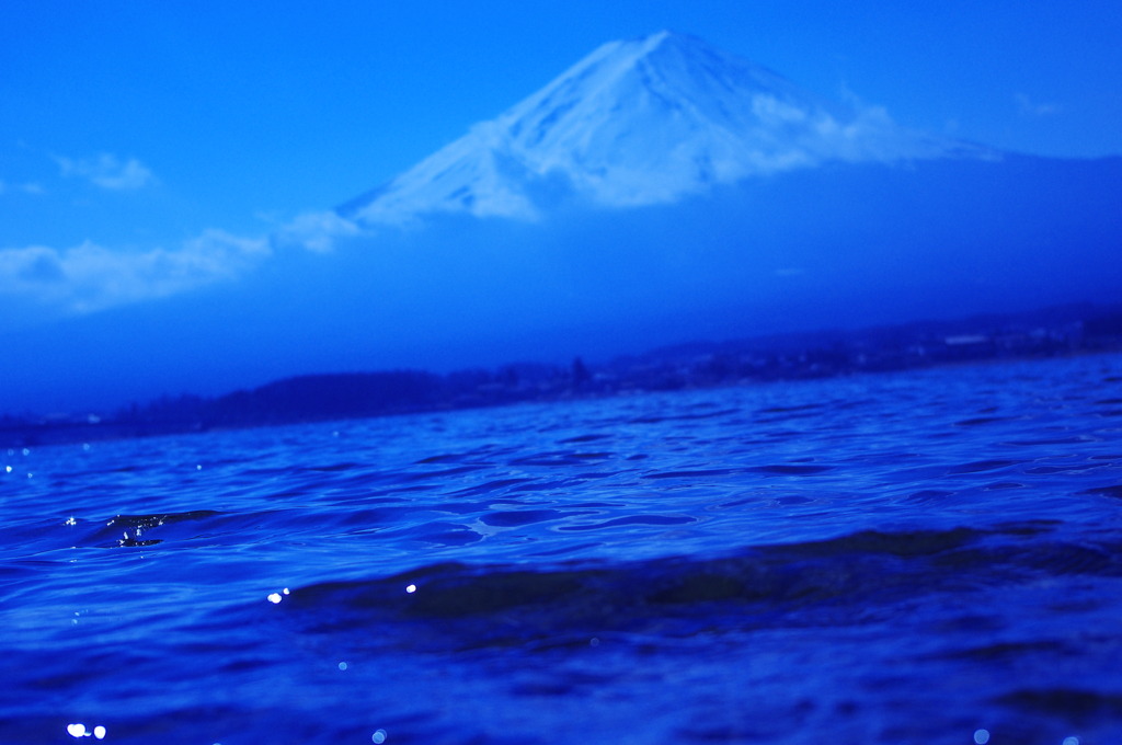 スライムのような水