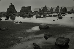 橋杭岩