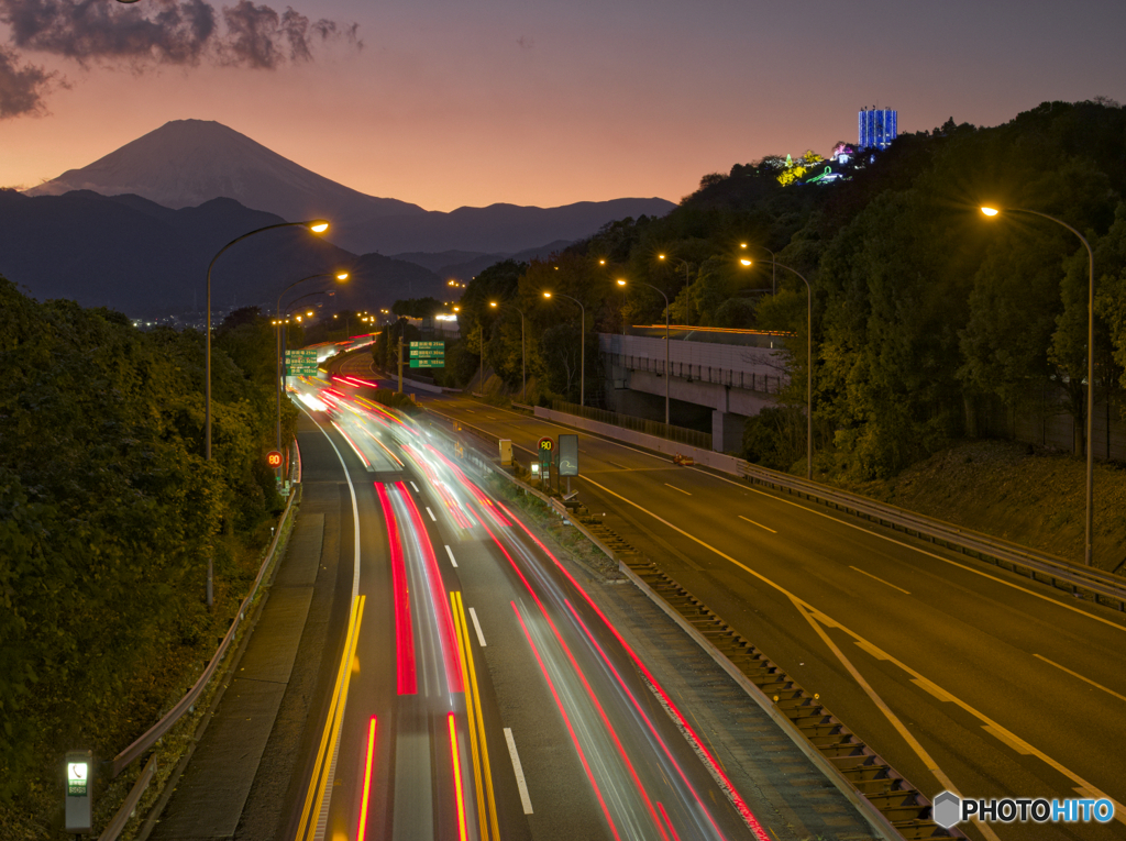 物流は止まらない