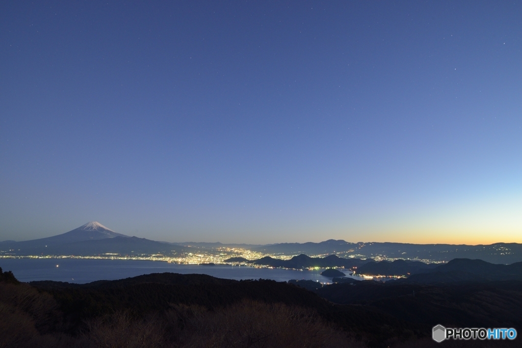 夜明け