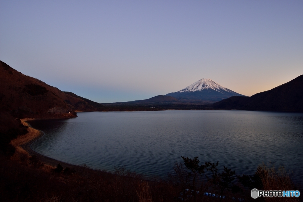 本栖の夕暮れ