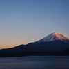 本栖の夕暮れ