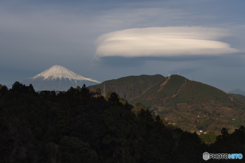 巨大吊し雲