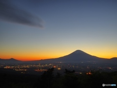 三番焼けと夜景