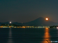 赤月と富士