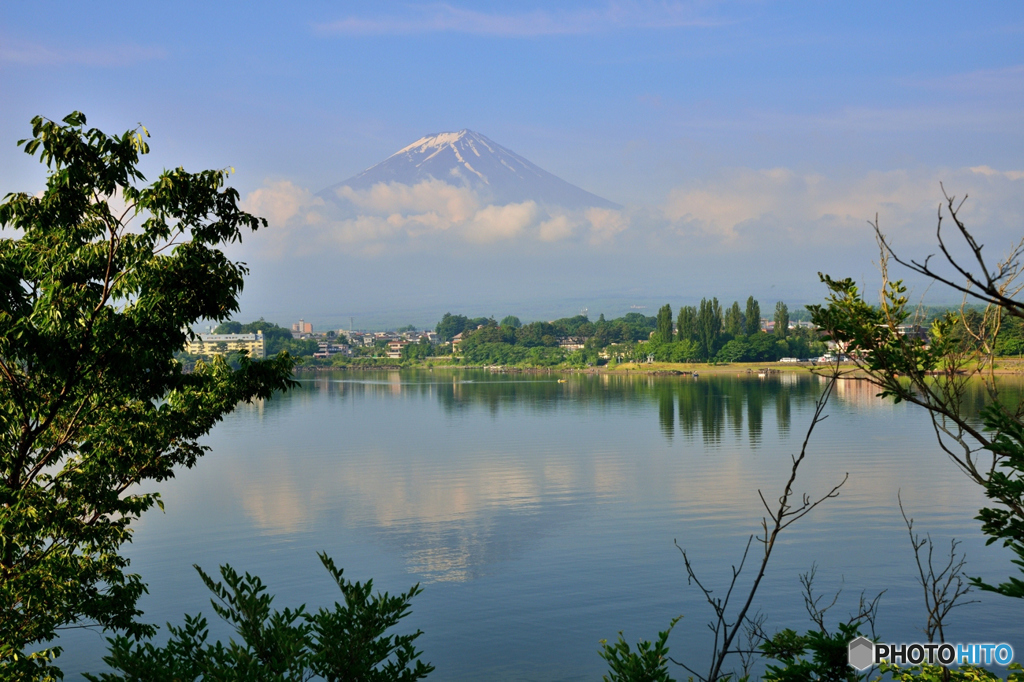 層雲断景