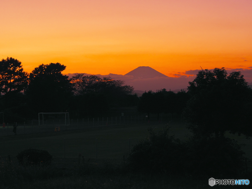 夕焼けと富士