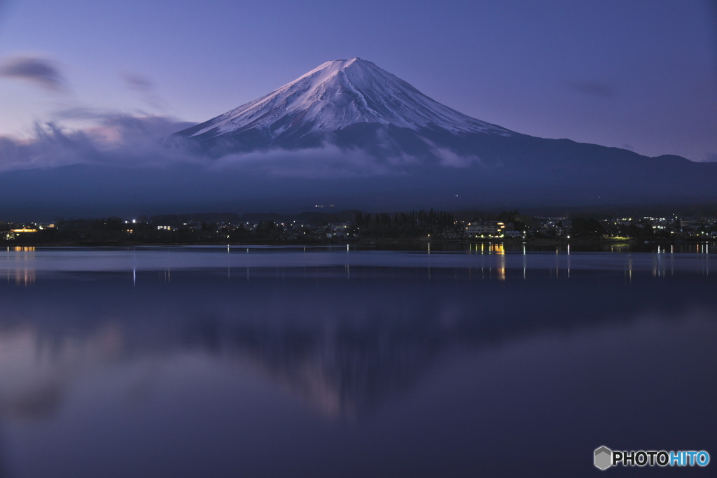 湖畔の朝