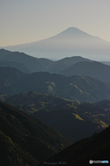朝もやの景色