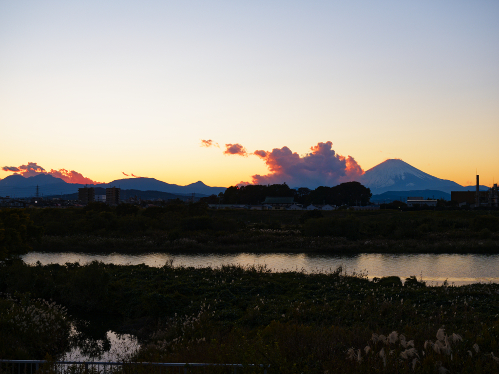 あかね雲と夕焼け