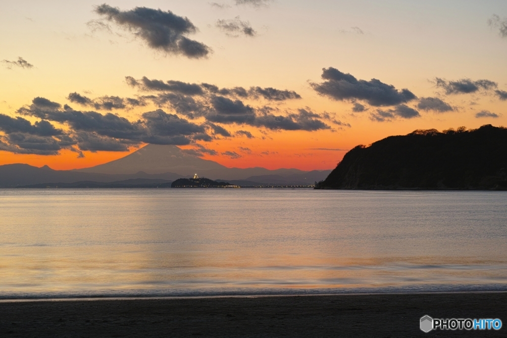 夕焼けのある風景