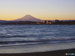 夕陽があたる町