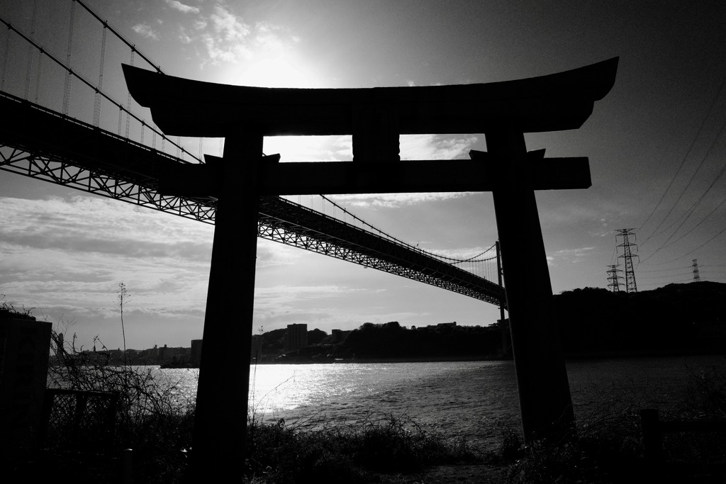 関門橋　鳥居