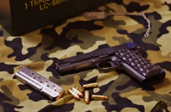 MGCハンドガン SRH コマンダー　(銃）