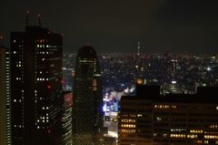 夜景にｽｶｲﾂﾘｰが写ってた