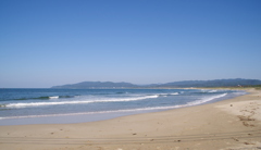 快晴の砂浜