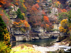 塔のへつり